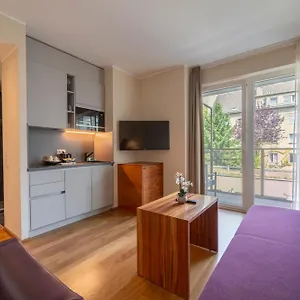 4* Hotel Pakat