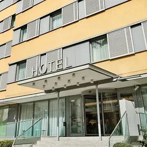 Hotel Courtyard By Marriott Schoenbrunn, Vienna