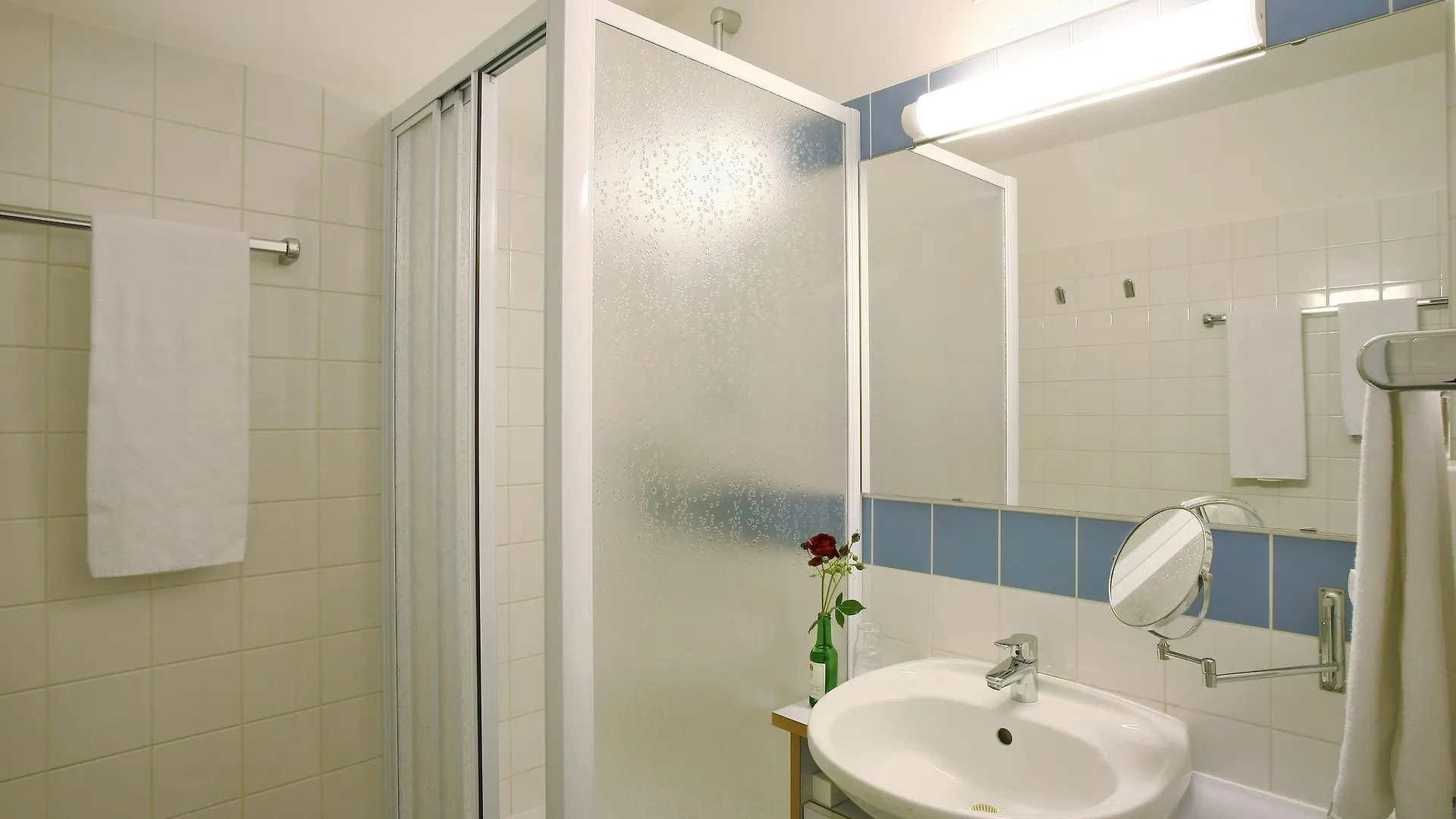 Am Spiegeln Dialog.Hotel.Wien 3*, Vienna Austria